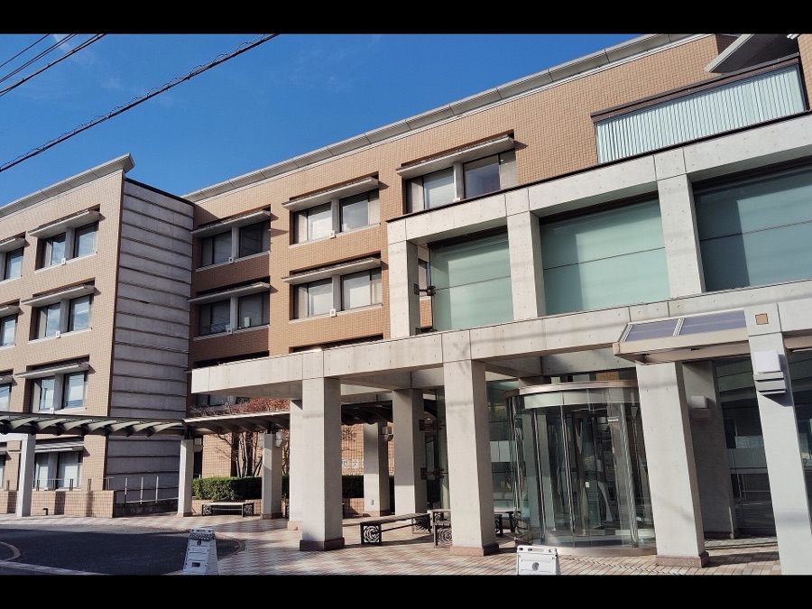 鶴見大学 校舎